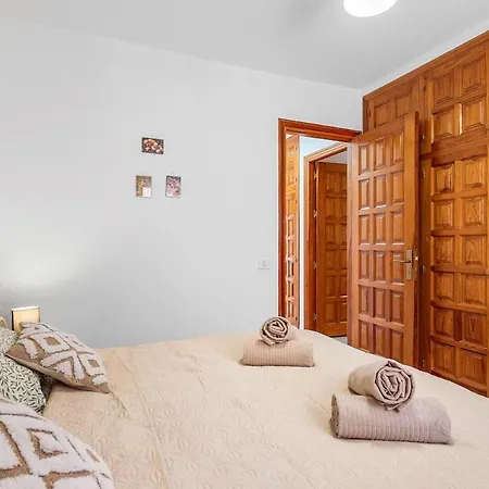 Oceanview 2br In Gigantes