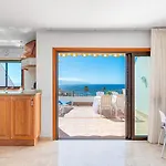 Oceanview 2br In Gigantes