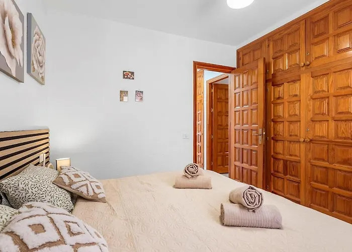 Oceanview 2br In Gigantes